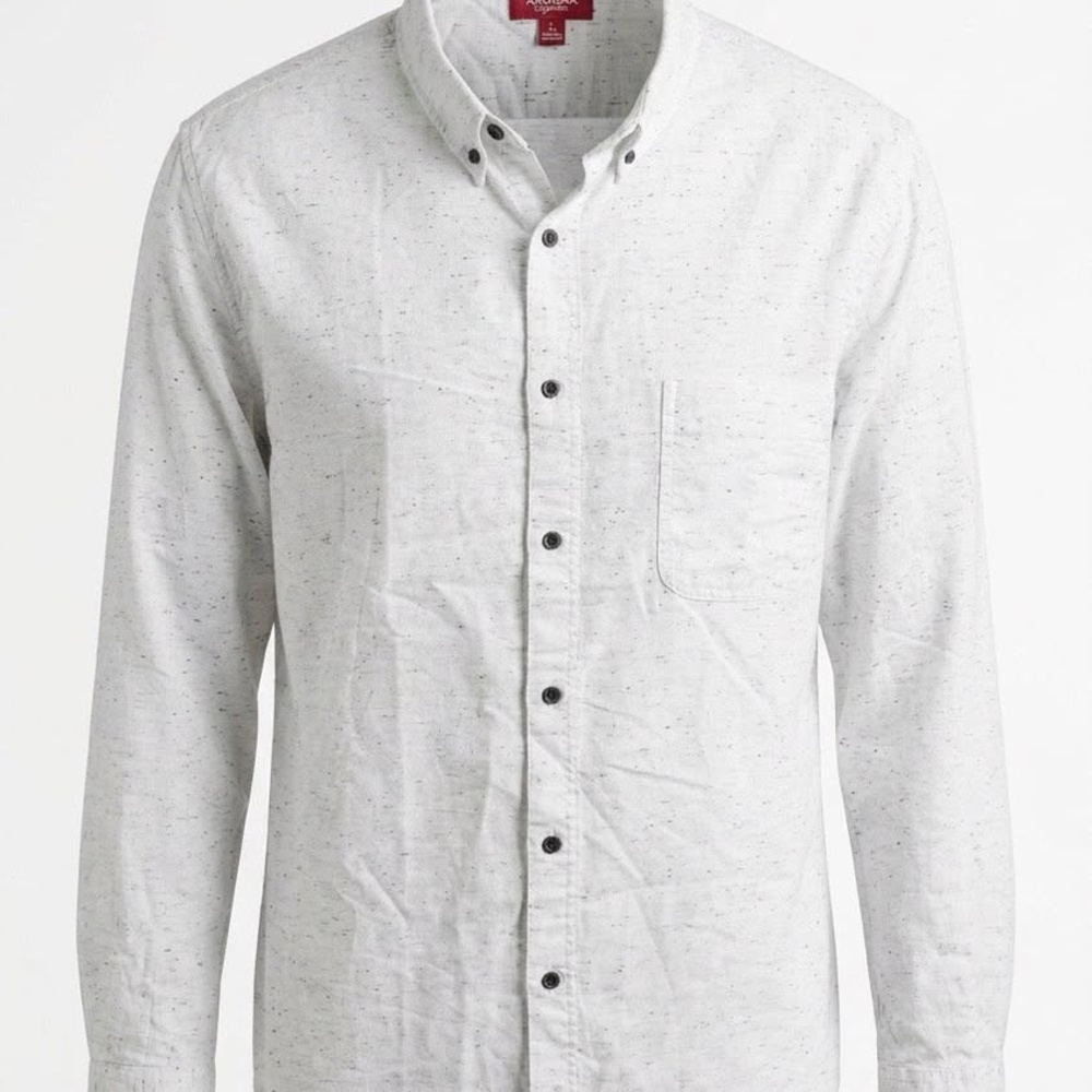 NEW with tags, Arizona Jeans, White Long Sleeve Button Down Shirt Speckled Patte